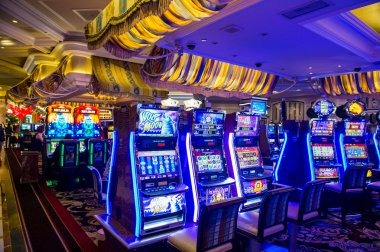 Live Dragon Hatch table view with betting panel on colatogel login